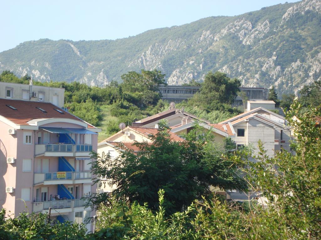 Apartment Adela Kotor Exterior foto